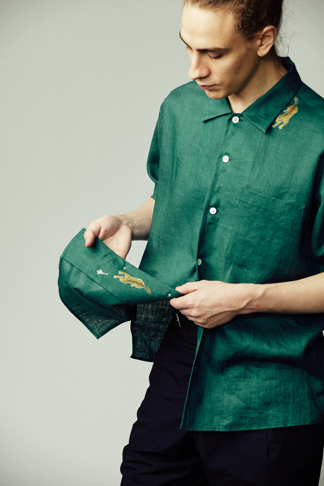 "ピーカーブー"かりゆしシャツ | majun plus