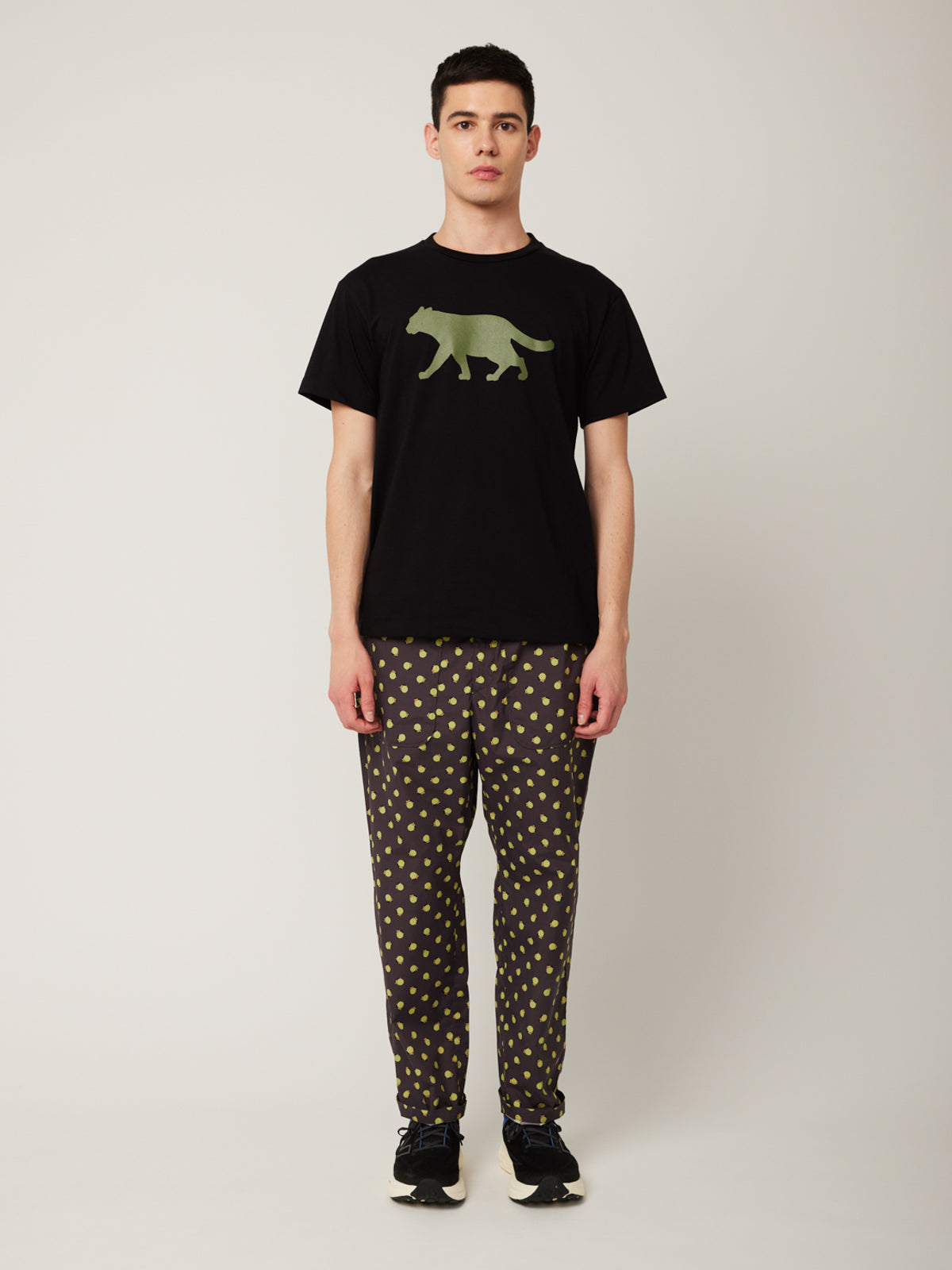 イリオモテヤマネコプリントTシャツ(ブラック) | majun plus