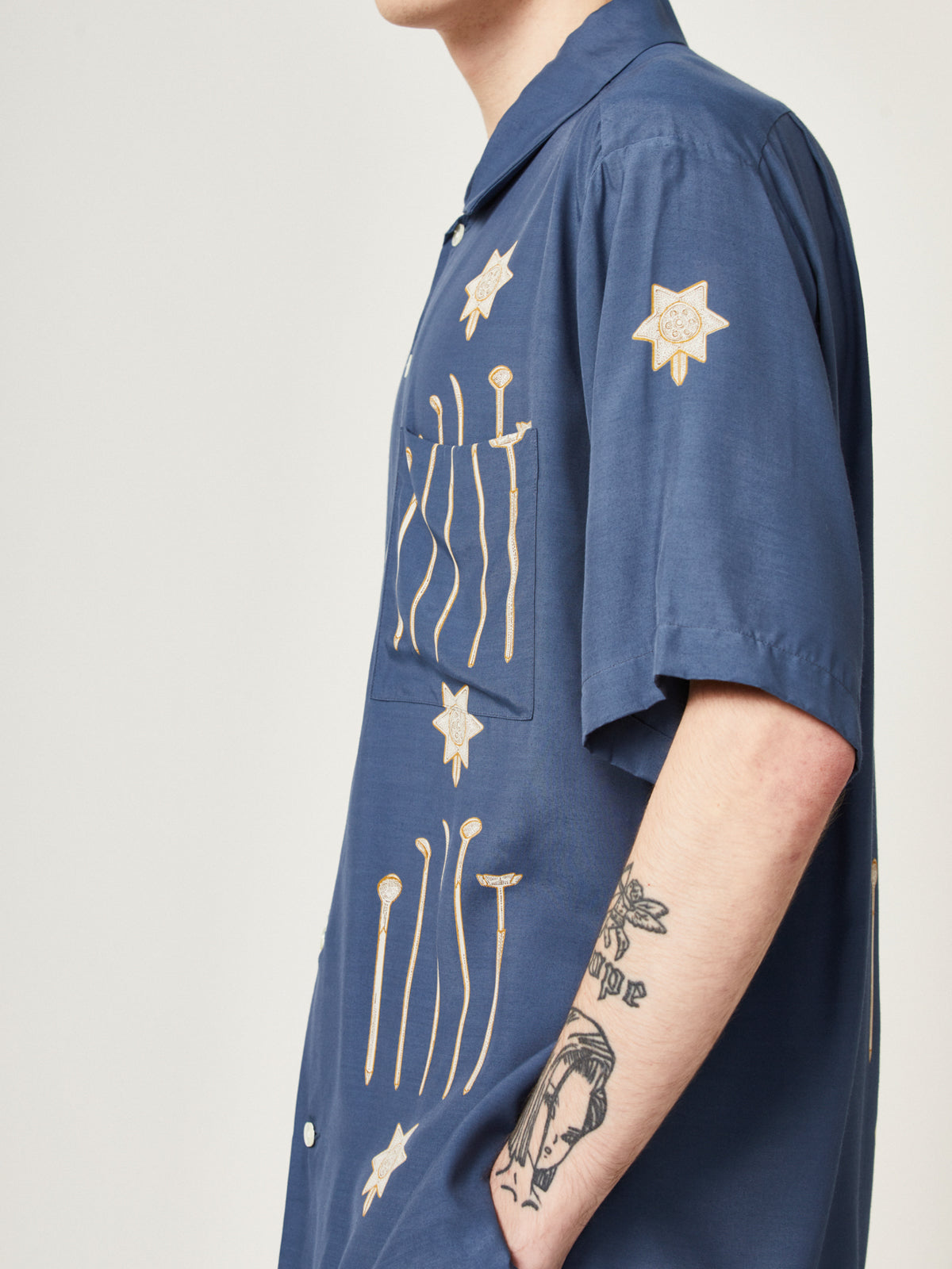 ジーファ―とカミサシ かりゆしシャツ | majun plus