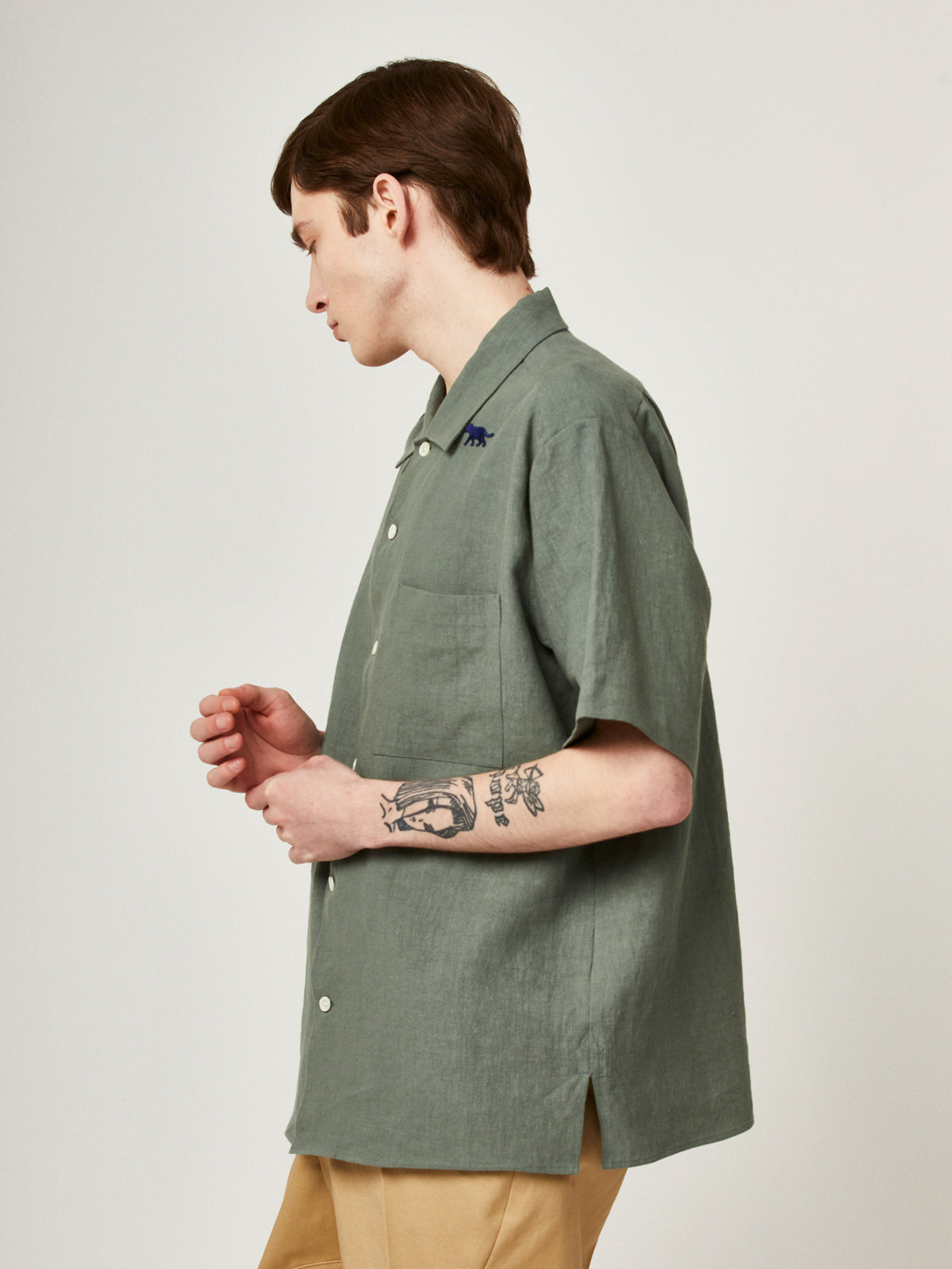 隠れイリオモテヤマネコ かりゆしシャツ | majun plus