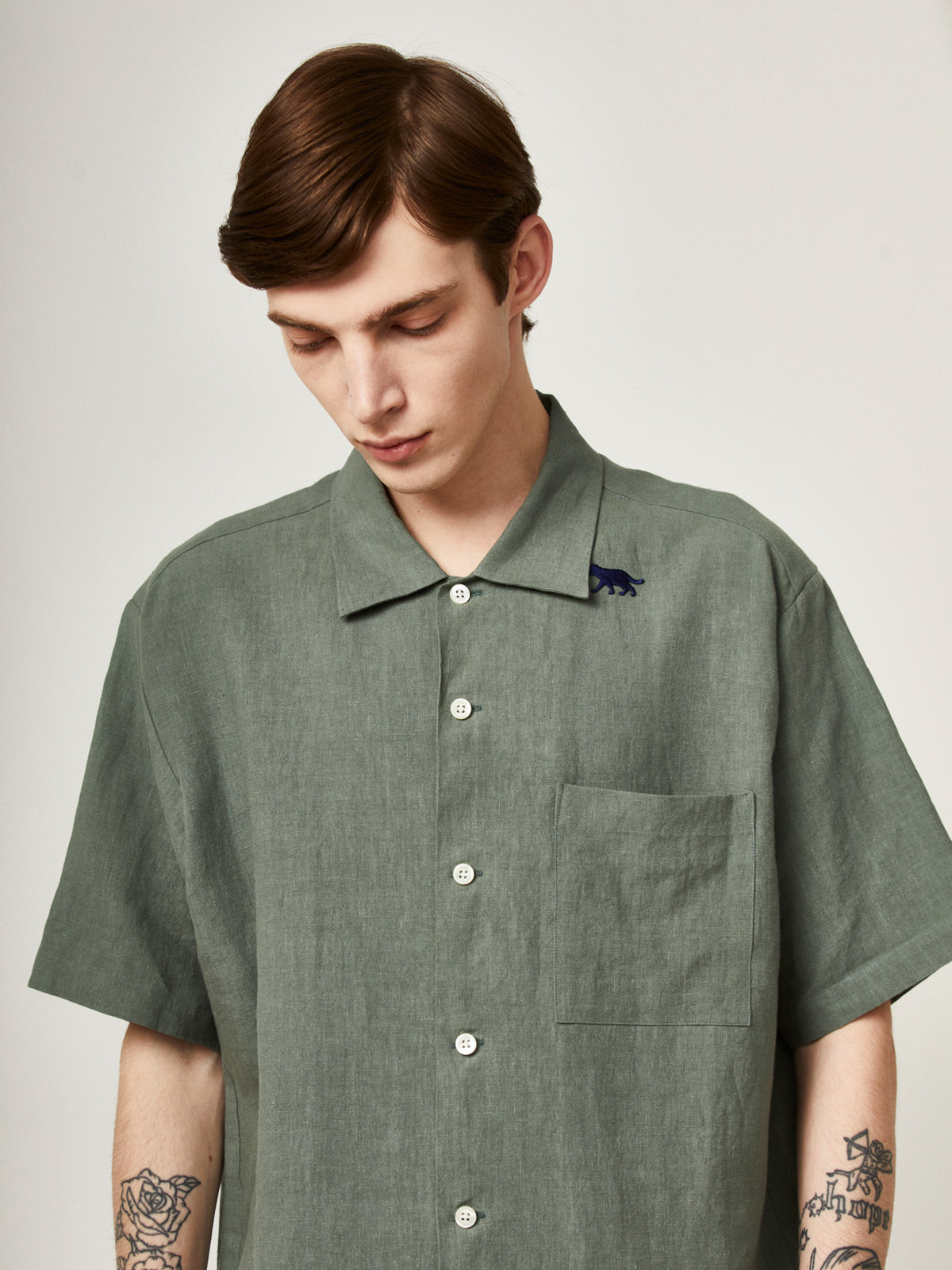 隠れイリオモテヤマネコ かりゆしシャツ | majun plus