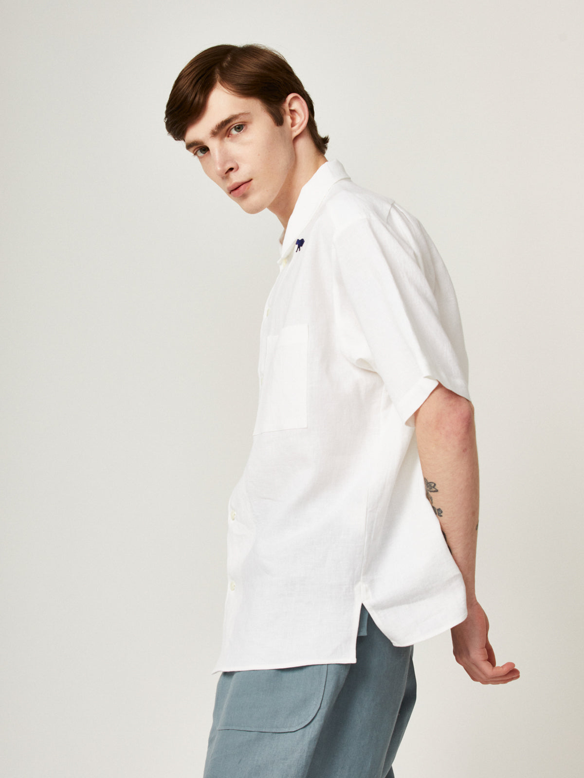 隠れイリオモテヤマネコ かりゆしシャツ | majun plus