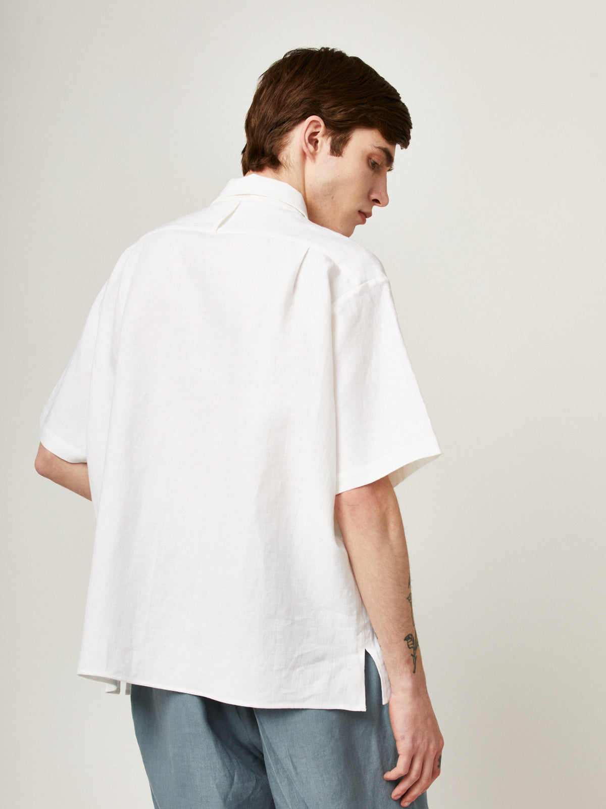 隠れイリオモテヤマネコ かりゆしシャツ | majun plus