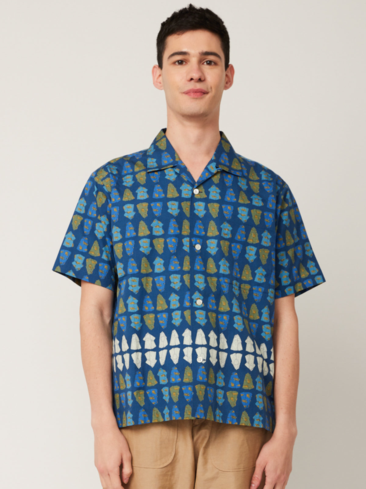 ヤマネコかりゆしシャツ柄 かりゆしシャツ | majun plus