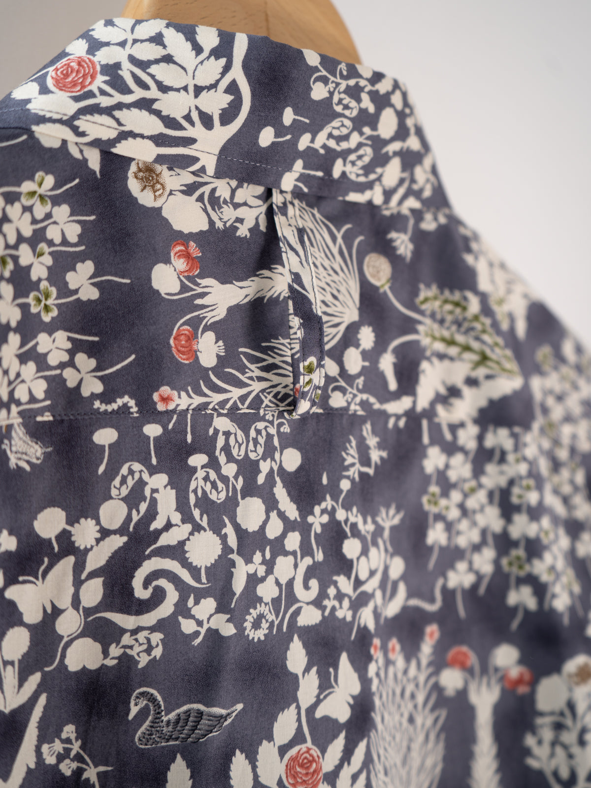 衿付きチャイナボタンシャツ(リバティ) | Jipijapa