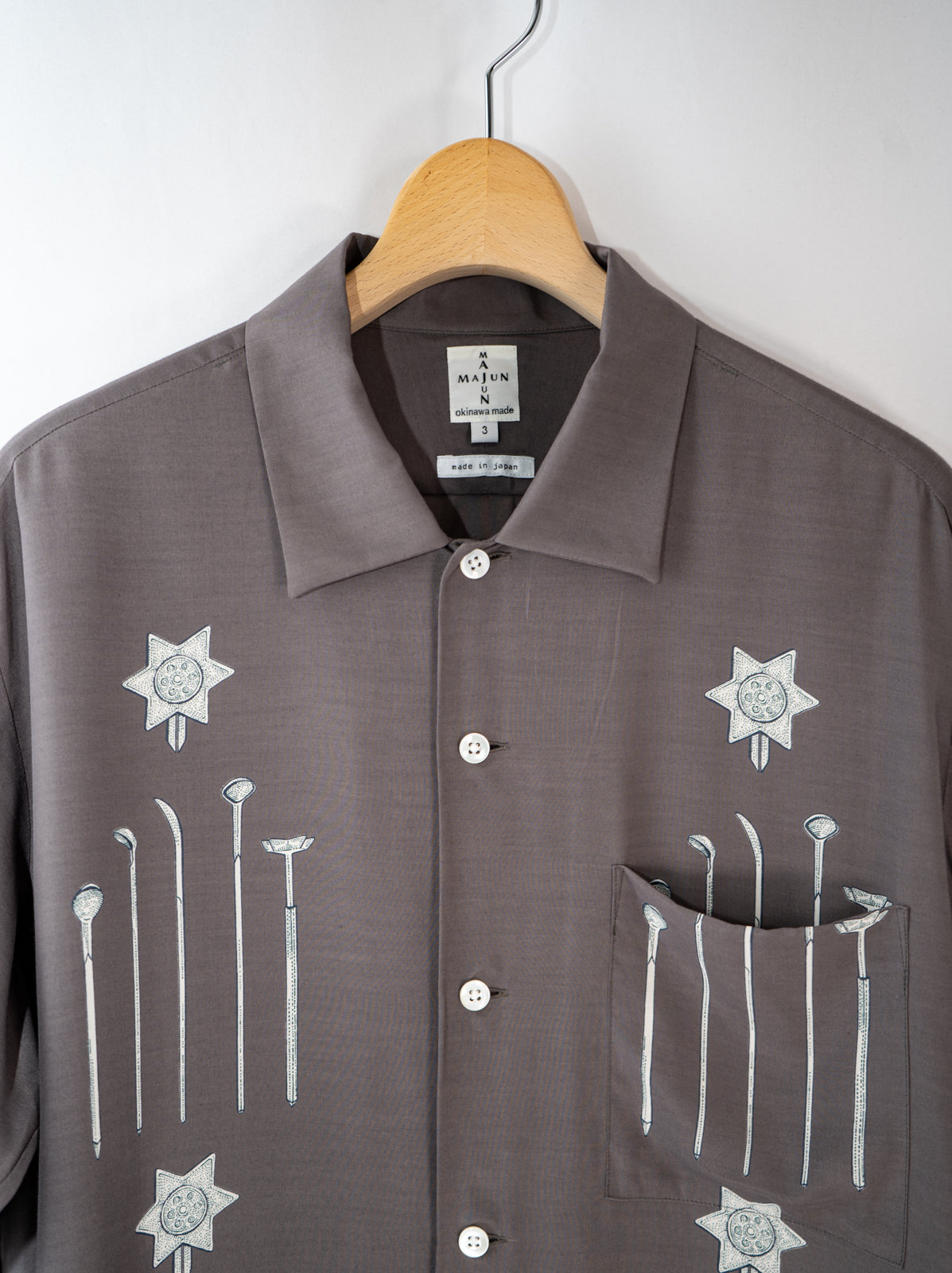 ジーファ―とカミサシ かりゆしシャツ | majun plus