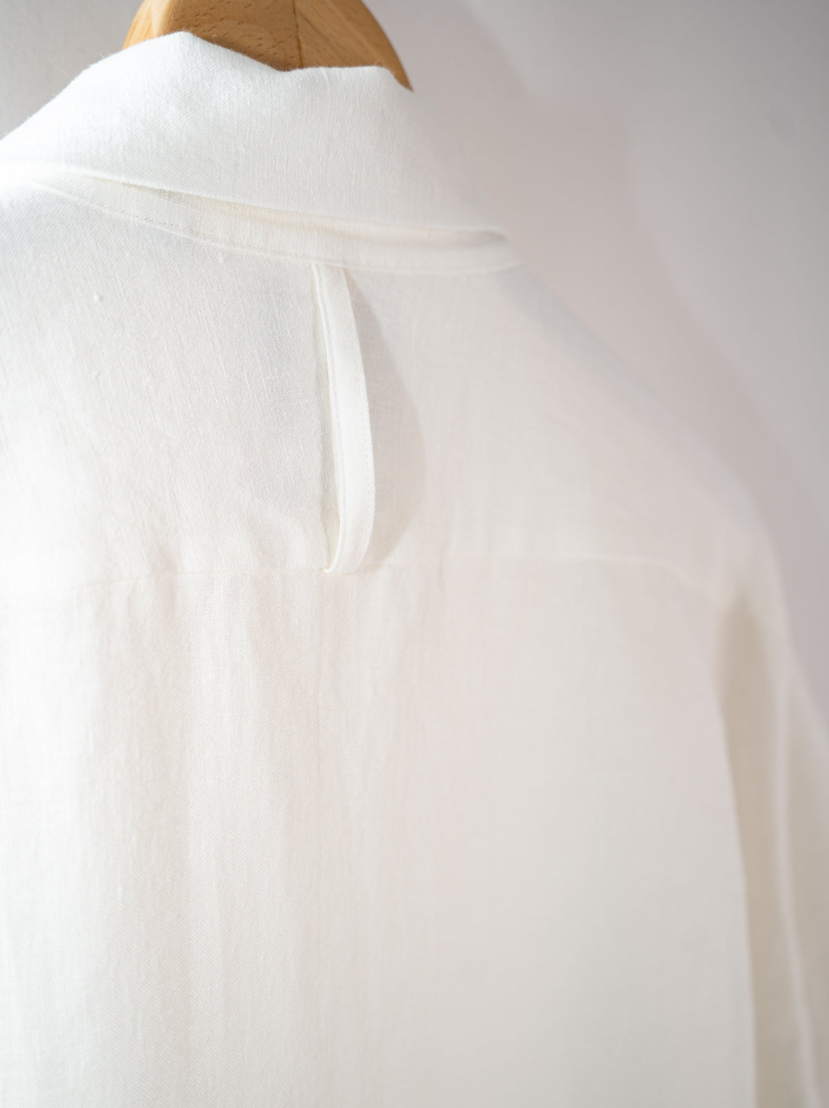 隠れイリオモテヤマネコ かりゆしシャツ | majun plus