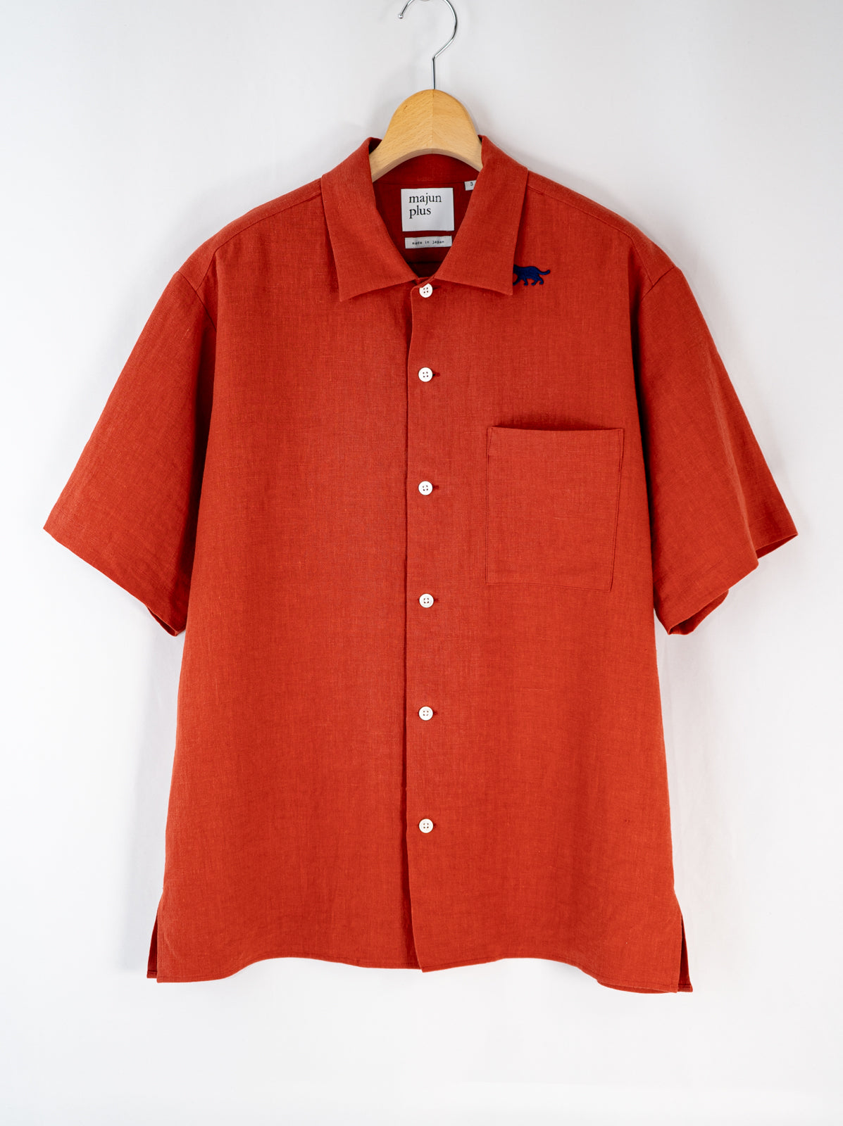 隠れイリオモテヤマネコ かりゆしシャツ | majun plus