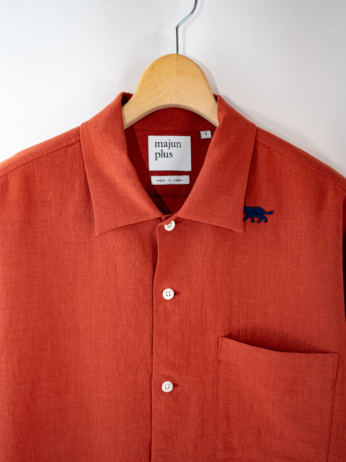 隠れイリオモテヤマネコ かりゆしシャツ | majun plus