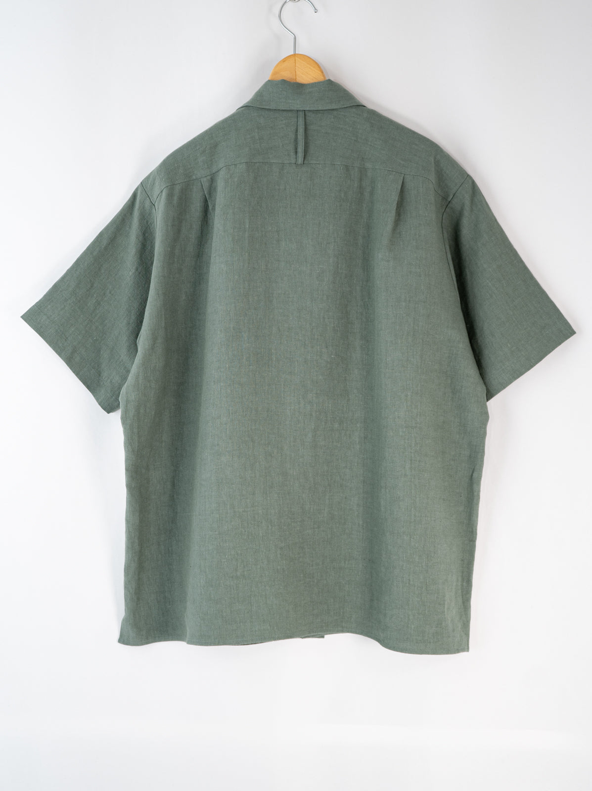 隠れイリオモテヤマネコ かりゆしシャツ | majun plus