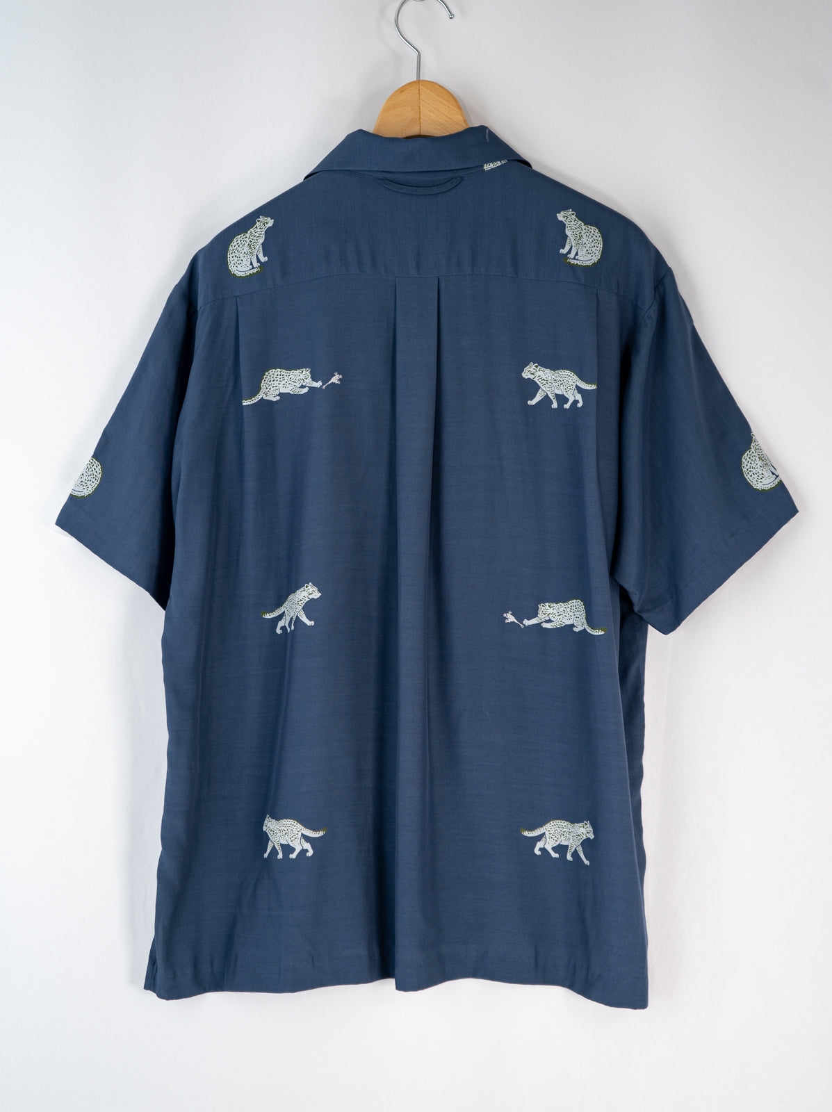 ヤマネコパネル かりゆしシャツ | majun plus