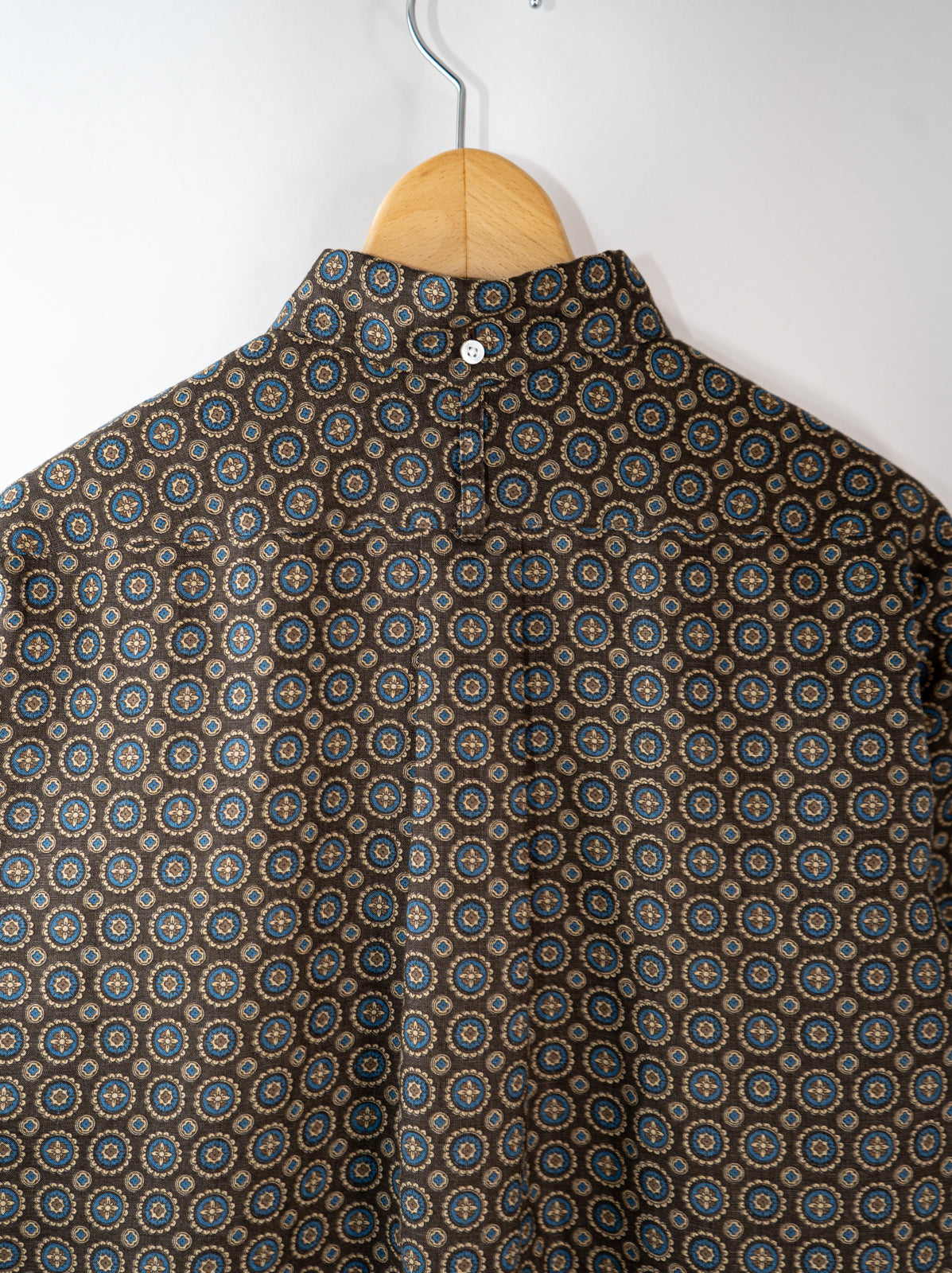 ホタル刺繍×小紋 かりゆしシャツ | majun plus