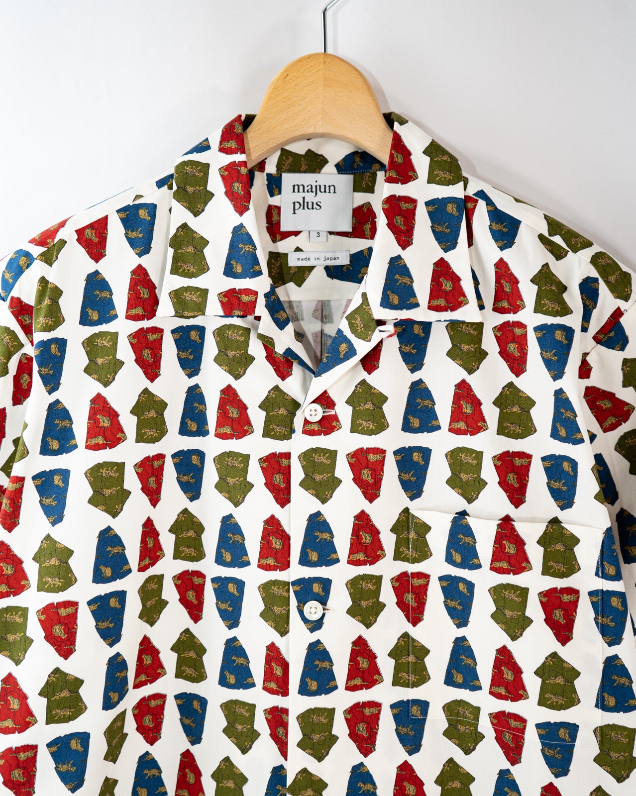ヤマネコかりゆしシャツ柄 かりゆしシャツ | majun plus
