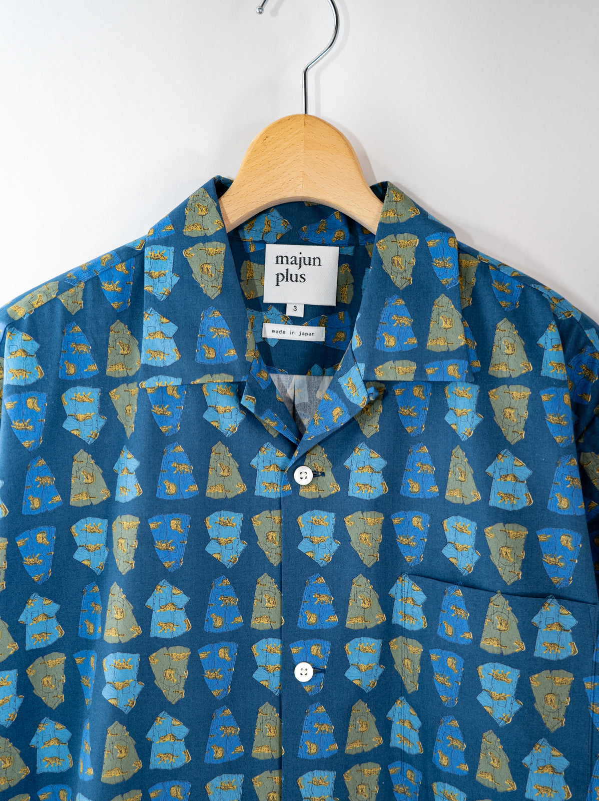 ヤマネコかりゆしシャツ柄 かりゆしシャツ | majun plus
