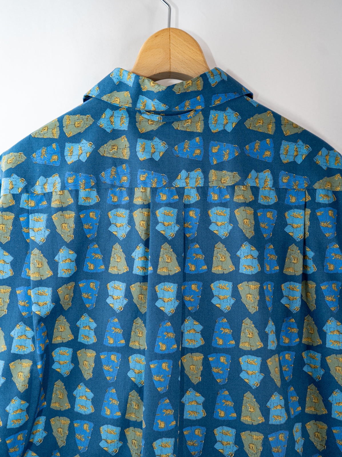 ヤマネコかりゆしシャツ柄 かりゆしシャツ | majun plus