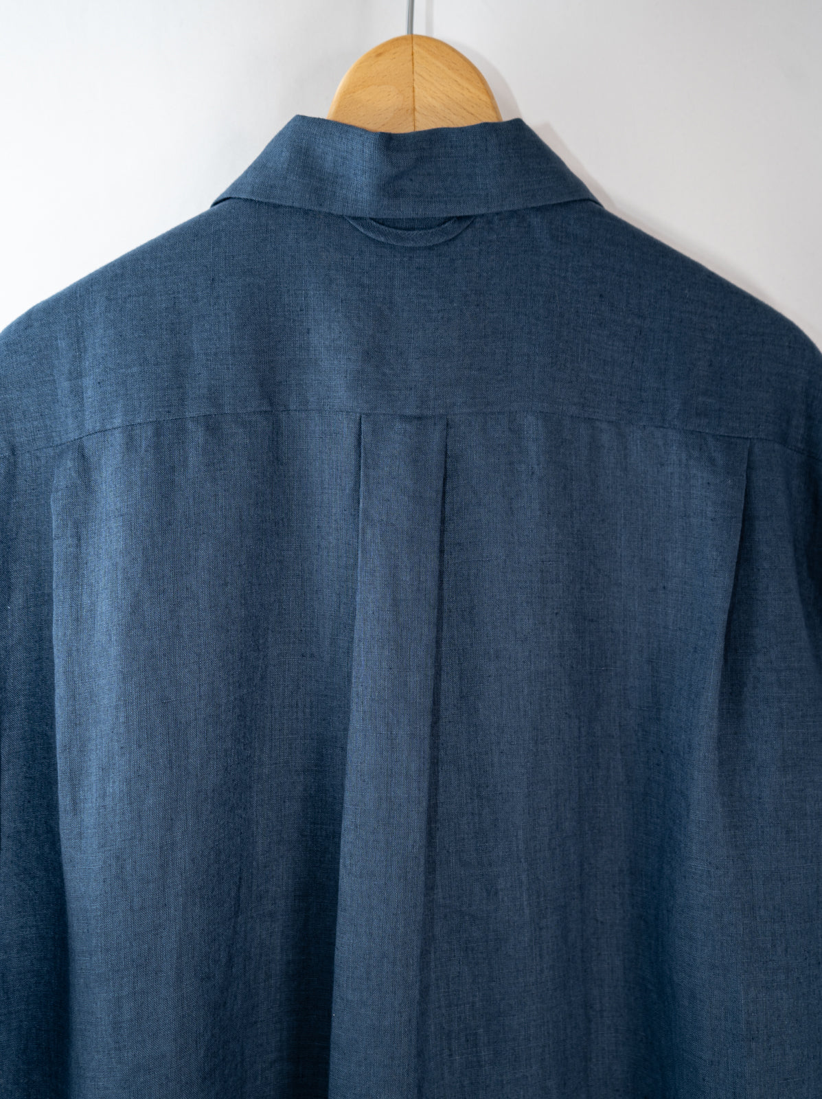 隠れイシガキトカゲ かりゆしシャツ | majun plus