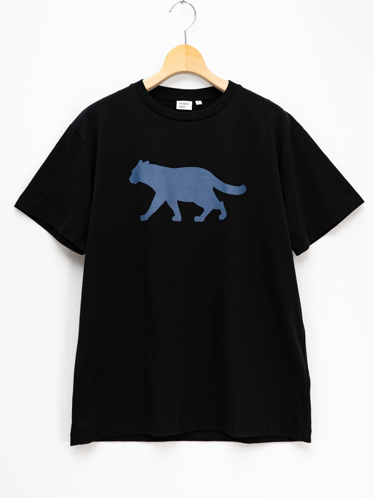 イリオモテヤマネコプリントTシャツ(ブラック) | majun plus