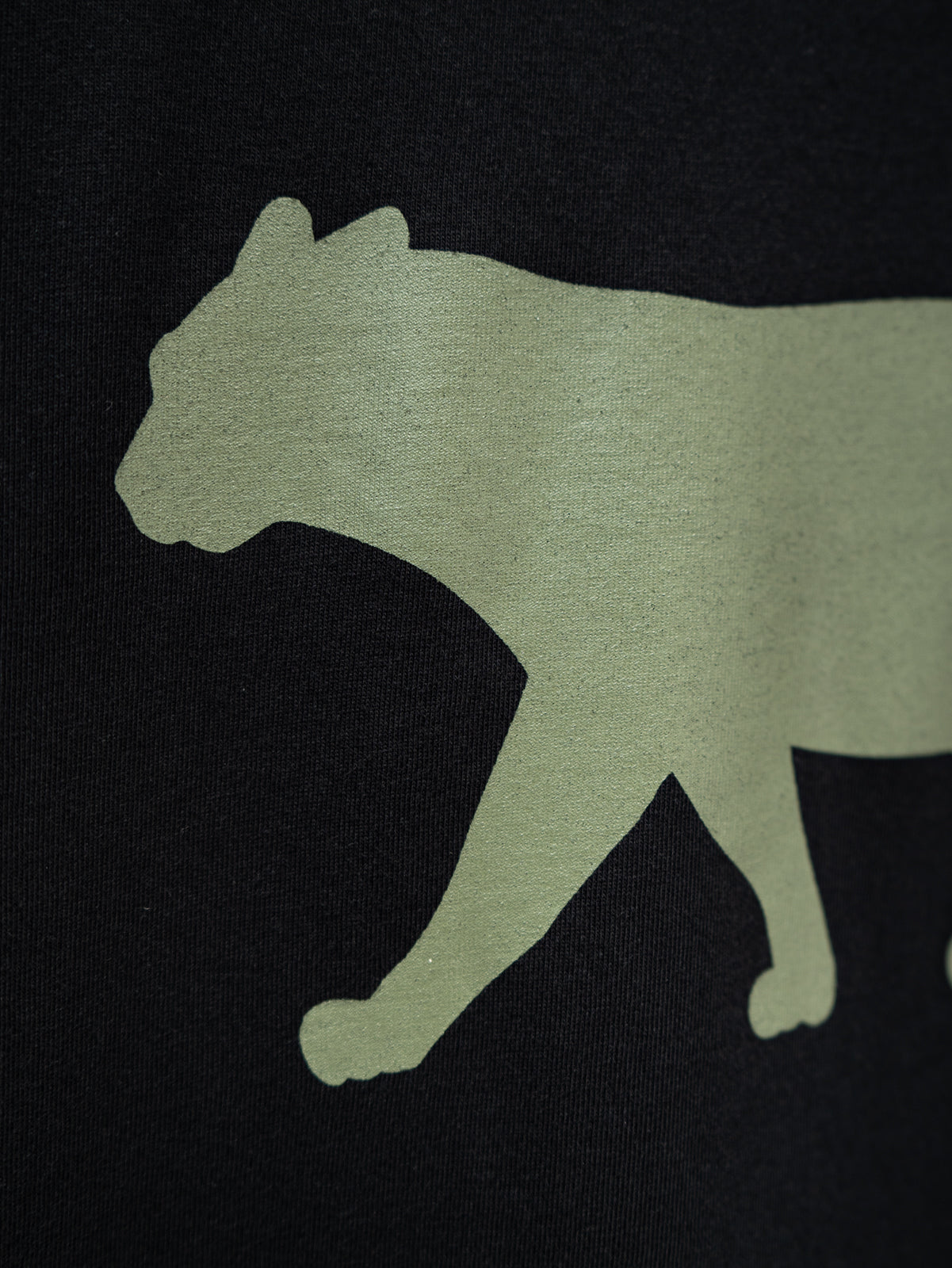 イリオモテヤマネコプリントTシャツ(ブラック) | majun plus