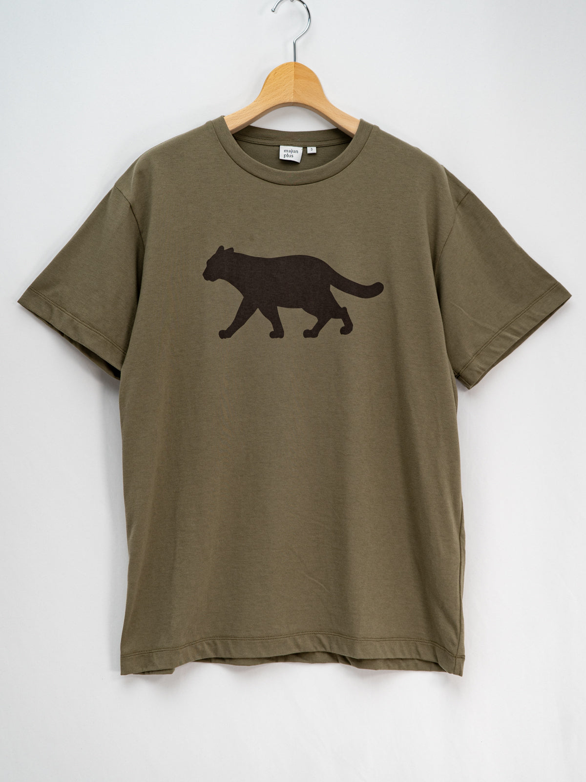 イリオモテヤマネコプリントTシャツ(カーキ) | majun plus