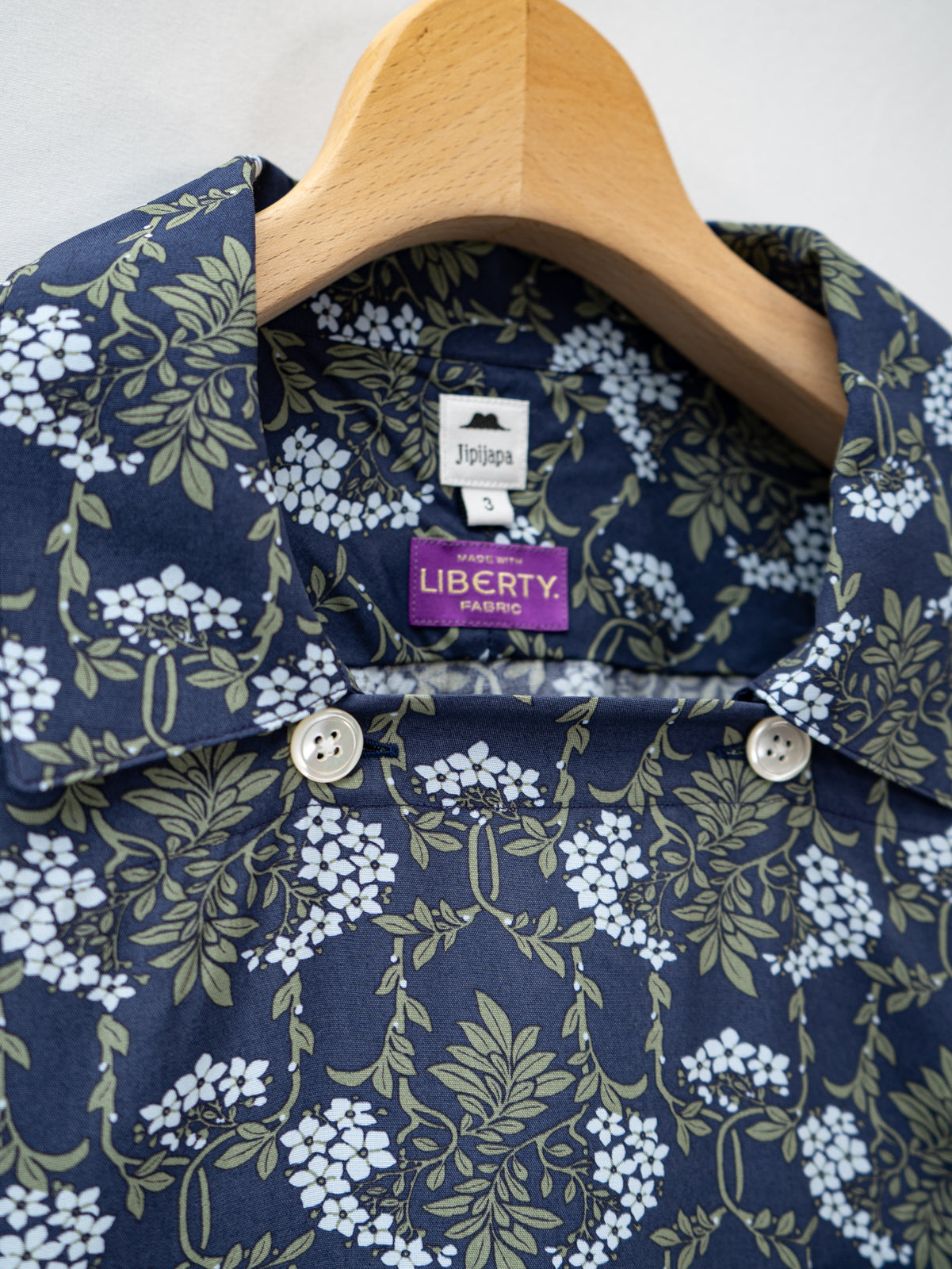 スラッシュカットプルオーバーシャツ | Jipijapa