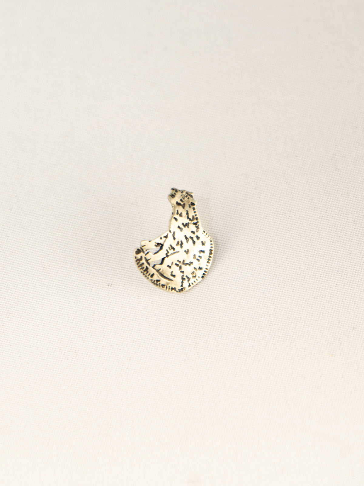 ヤマネコシルバーチャーム(ボタン) | majun plus